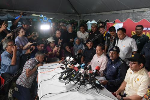 DATUK HUSSEIN OMAR KHAN