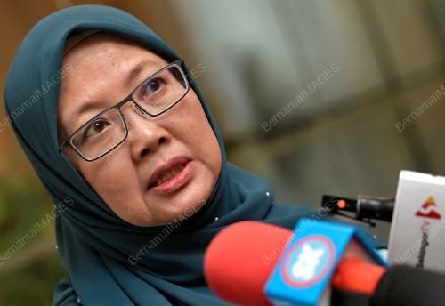DR ZALIHA MUSTAFA