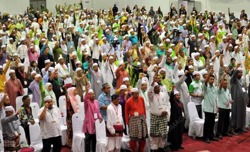 SG13_05062015_MUKTAMAR_PAS