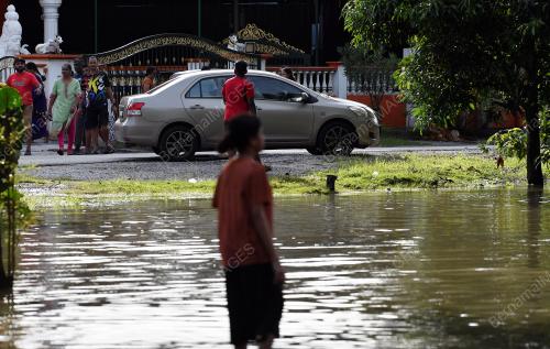 BANJIR KILAT TAMAN SRI MUDA SEKSYEN 25 SHAH ALAM
