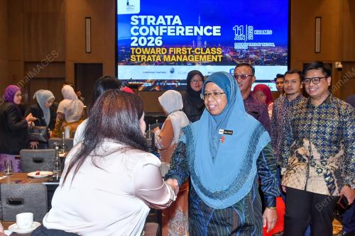 DATUK AIMAN ATHIRAH SABU