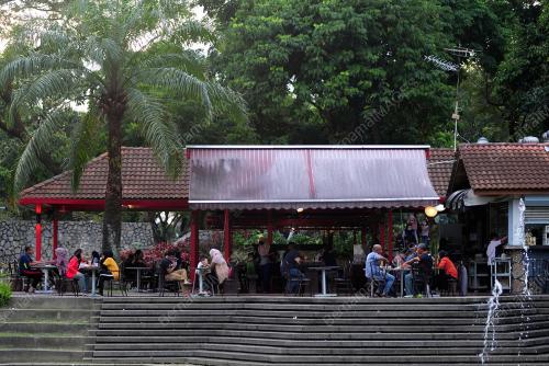 TINJAUAN DI KEDAI MAKAN SEBELUM PKP DI NEGERI SELANGOR