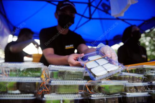 TINJAUAN JUADAH MENARIK BERBUKA PUASA