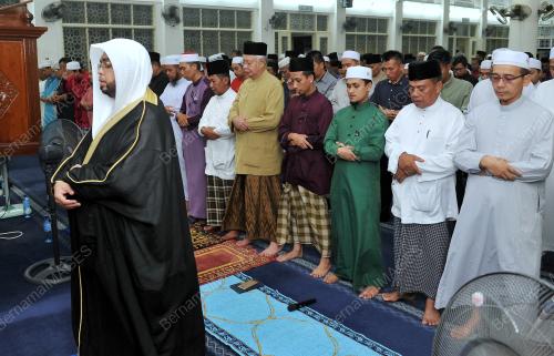 SG13_16062017_IFTAR_BN201706157104
