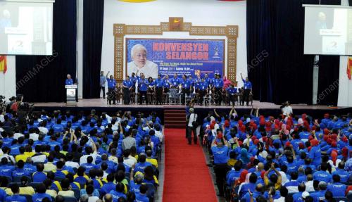 DATUK SERI MOHD NAJIB TUN RAZAK