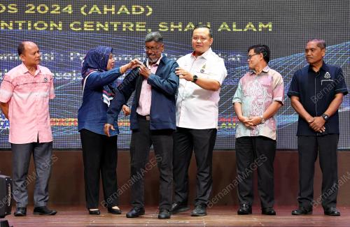 DATUK RIZAM ISMAIL