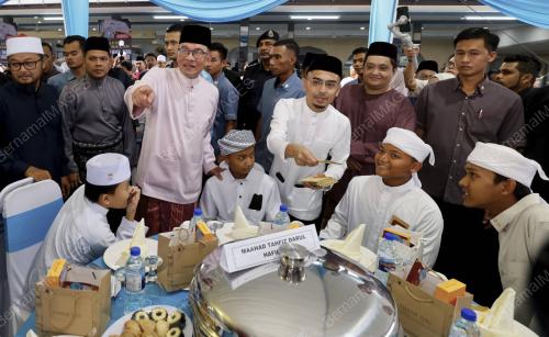 DATUK SERI ANUAR IBRAHIM