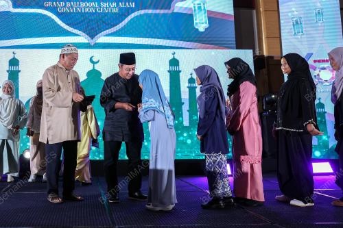 DATUK SETIA HARIS KASIM