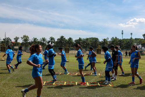 SKUAD MALAYAN TIGRESS BAWAH 20