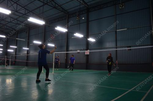 SUKAN BADMINTON