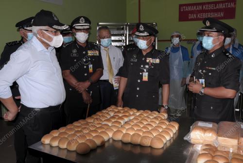 DATUK SERI HAMZAH ZAINUDIN