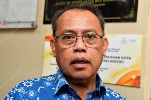 DATUK SERI DR ABDUL FATTAH ABDULLAH