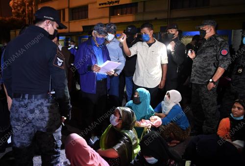 DATUK SERI HAMZAH ZAINUDIN