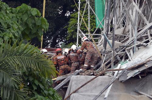RUNTUHAN PERANCAH PEMBINAAN LALUAN TRANSIT ALIRAN RINGAN (LRT) 3