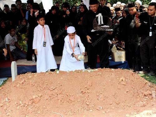 SG14_02092014_JENAZAH_MH