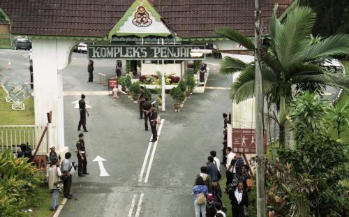 SG14_05022016_MONA_GANTUNG