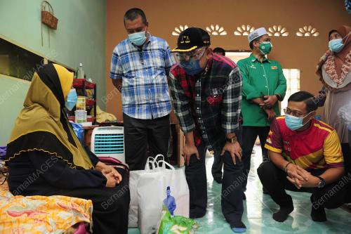 PAKEJ PERLINDUNGAN RAKYAT DAN PEMULIHAN EKONOMI