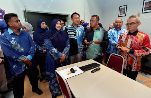 PERASMIAN DAN PENUTUPAN FESTIVAL KOMUNIKASI DAN MEDIA