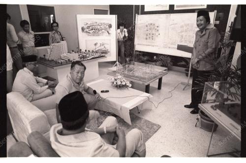 SULTAN MELAWAT