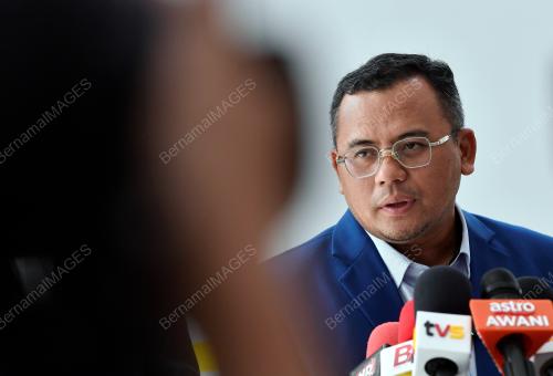 DATUK SERI AMIRUDIN SHARI
