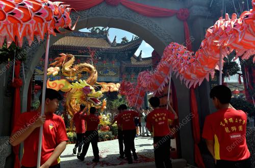 TARIAN NAGA CNY 2024