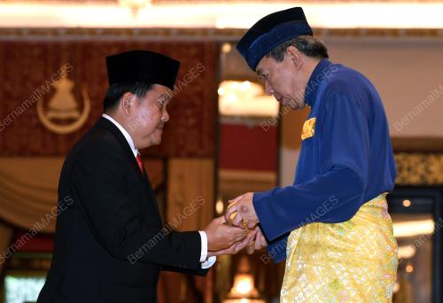 SG14_14052018_SULTAN_BN201805108236