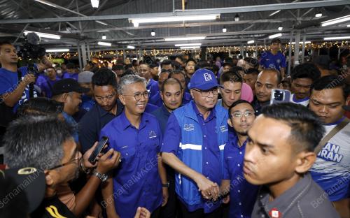 DATUK SERI ISMAIL SABRI YAAKOB