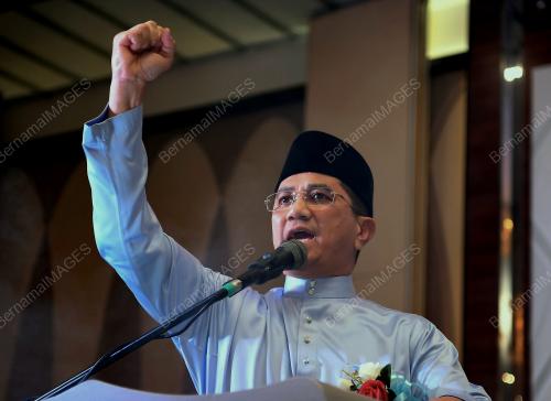 SG14_15112018_PKR_KONGRES