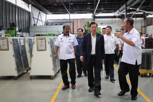 DATUK SERI LEE KIM SHIN