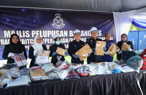 PELUPUSAN BARANG KES IPD KLANG UTARA