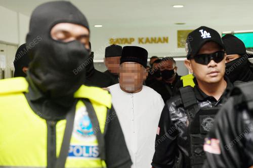 PEMIMPIN GISBH DISAMBUNG REMAN