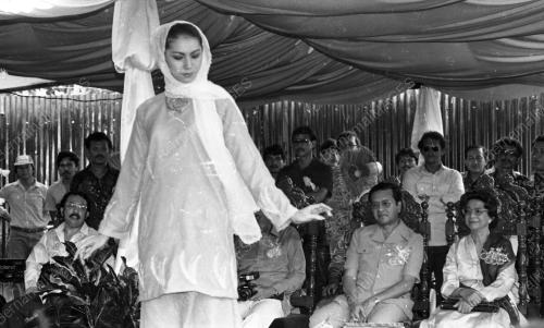 SG14_30062015_RASMI_KILANG