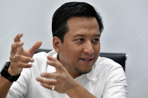 MOHD NAJWAN HALIMI