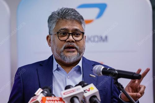 MAHMOOD RAZAK BAHMAN