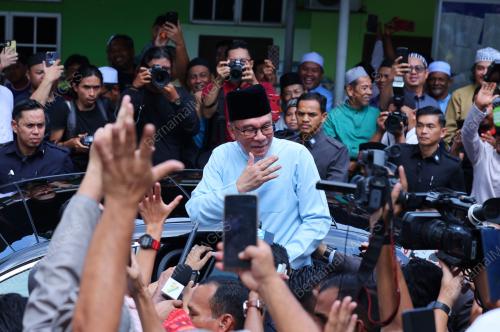 DATUK SERI ANWAR IBRAHIM
