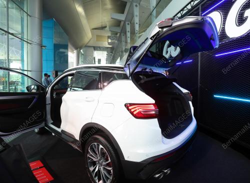 PROTON X50 2024