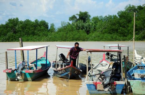 TINJAUAN PENGUSAHA PENYEWA BOT PANCING