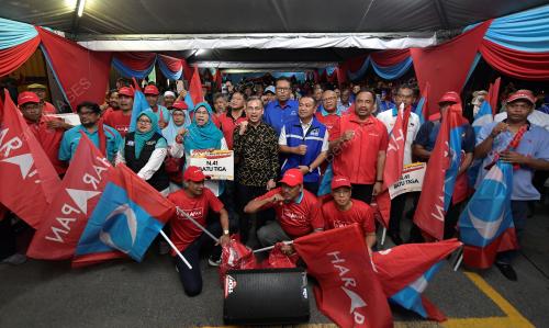 FAHMI FADZIL