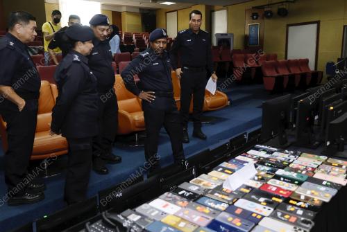 CP DATUK HUSSEIN OMAR KHAN
