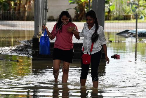 BANJIR KILAT TAMAN SRI MUDA SEKSYEN 25 SHAH ALAM