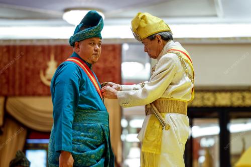 SULTAN SHARAFUDDIN IDRIS SHAH