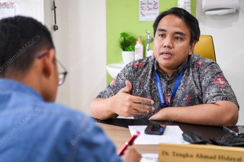 DR TENGKU AHMAD HIDAYAT