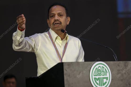 TAN SRI DR S A VIGNESWARAN