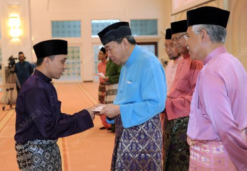 SG15_16062016_UITM