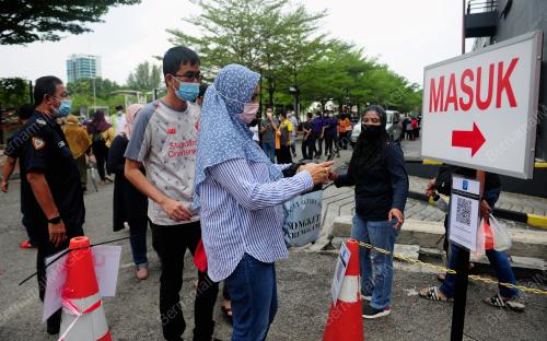 TINJAUAN PEMATUHAN SOP DI BAZAR RAMADAN