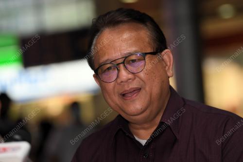 DATUK ALEXANDER NANTA LINGGI