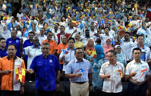 DATUK SERI AMIRUDIN SHARI
