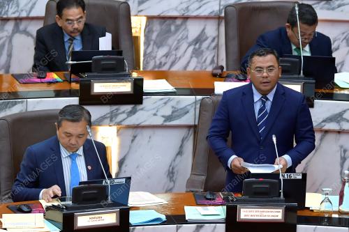 DATUK SERI AMIRUDIN SHARI