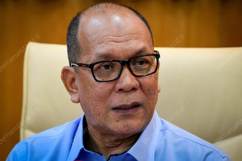 DATUK IZHAM HASHIM