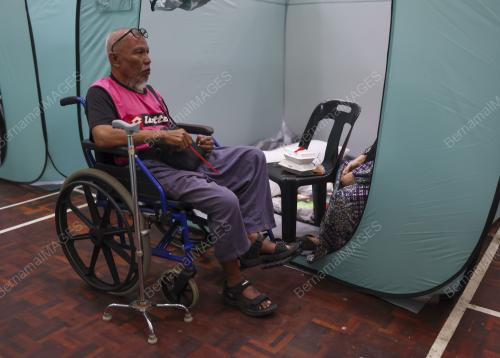 BANJIR HULU BERNAM